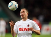 熊猫直播平台-哈登节奏魔法激活湖人全队，对阵深圳队展现唯一性战术体系