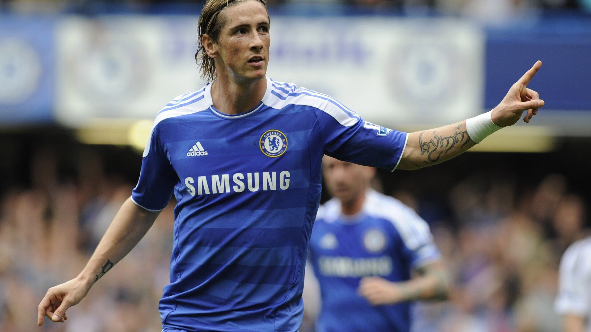 劳塔罗一剑封喉，皇家社会正面击溃里昂彰显战术革命